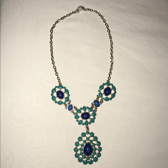 Beautiful Necklace with magnetic clasp!! - Picture 1 of 4